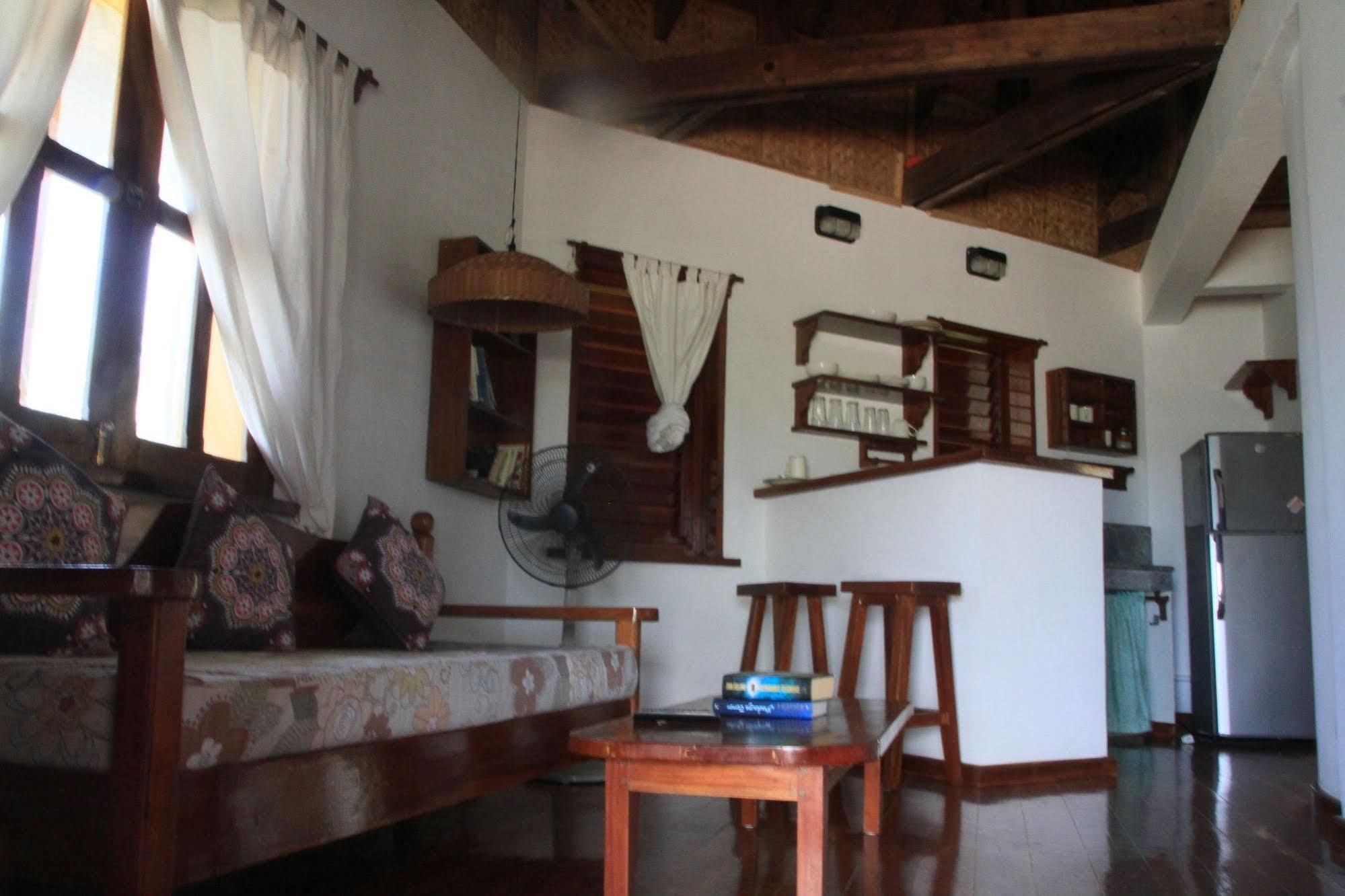 Wind Rider'S Inn Balabag  ภายนอก รูปภาพ